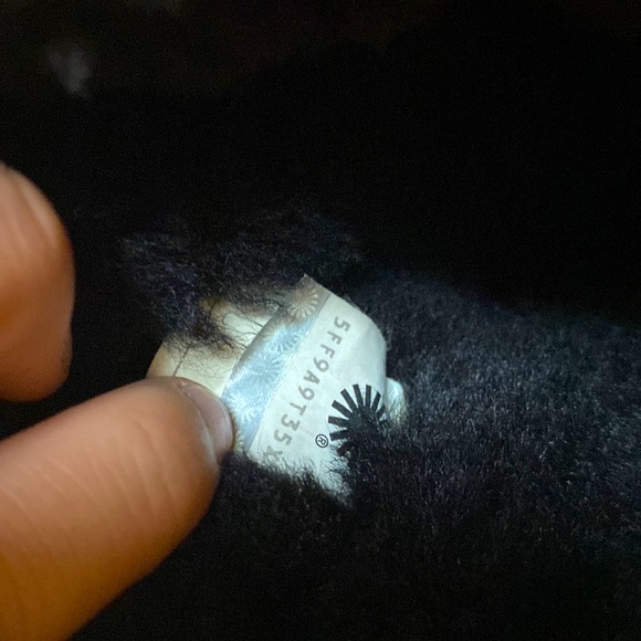 COPY - UGGs Women’s Black Bailey Bow II - Picture 6 of 6